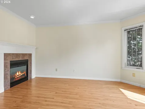 691 NE 8th Street Gresham OR 97030