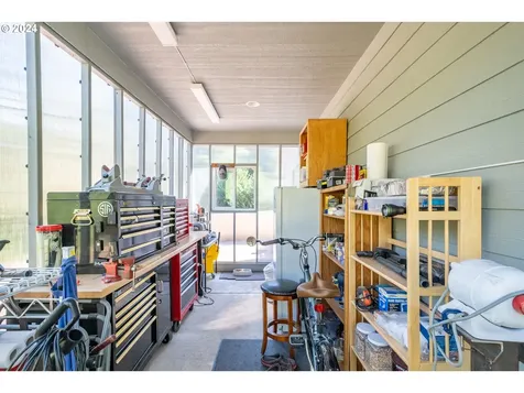 203 Ironwood Court Lyons OR 97358