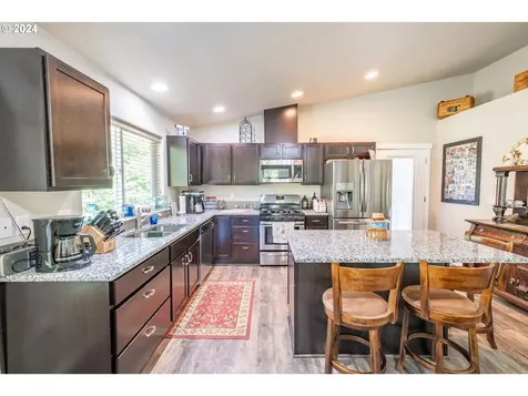 203 Ironwood Court Lyons OR 97358