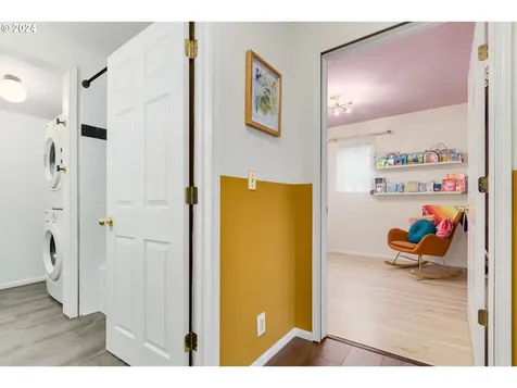 517 S 3rd Street Springfield OR 97477