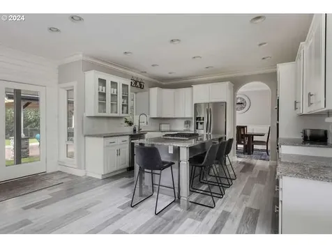 9700 NE Meadow Loop Newberg OR 97132
