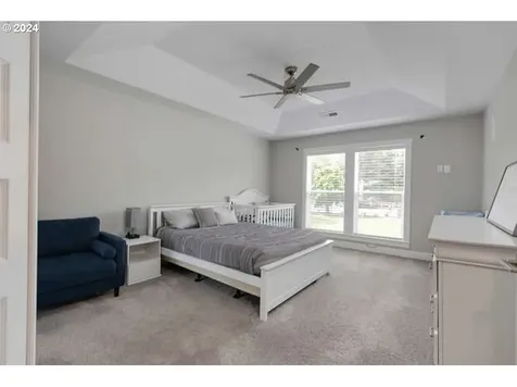9700 NE Meadow Loop Newberg OR 97132