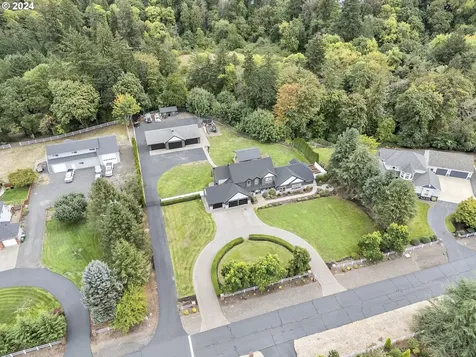 9700 NE Meadow Loop Newberg OR 97132
