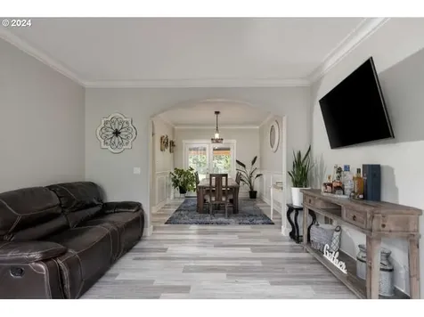 9700 NE Meadow Loop Newberg OR 97132