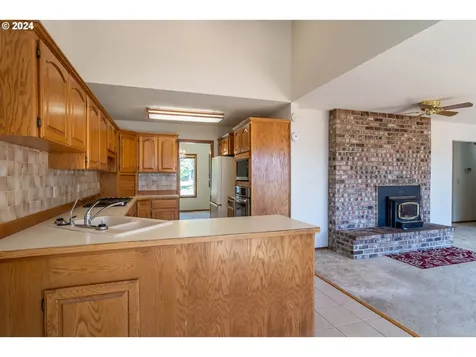 343 Zeigler Court Roseburg OR 97471