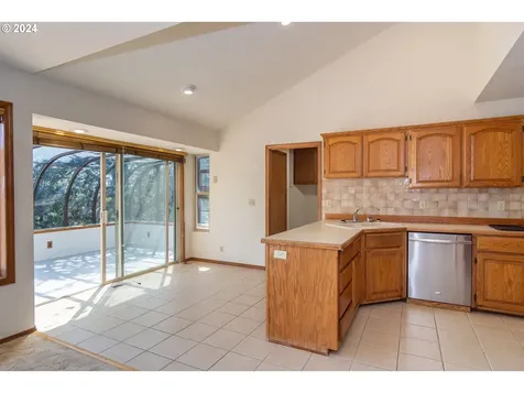 343 Zeigler Court Roseburg OR 97471