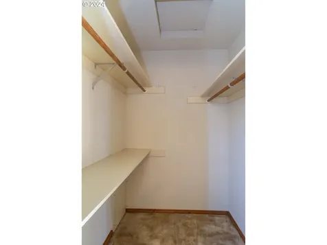 343 Zeigler Court Roseburg OR 97471