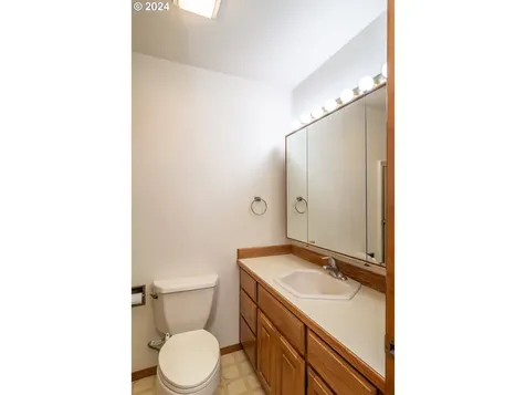 343 Zeigler Court Roseburg OR 97471