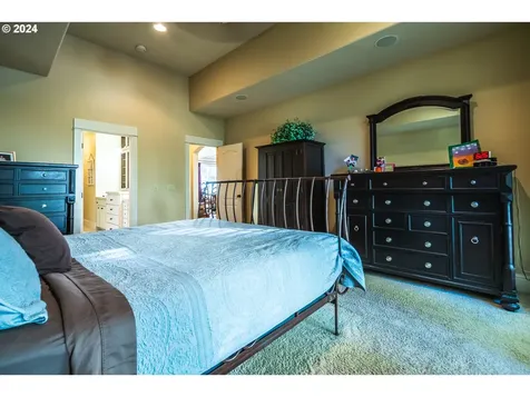 11026 Sw Madrone Court Tualatin OR 97062