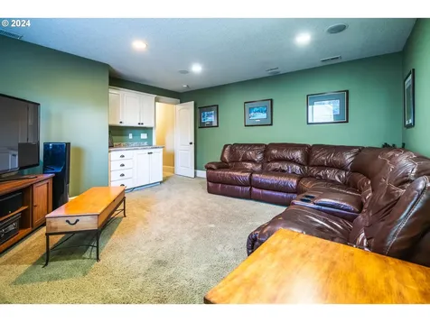 11026 Sw Madrone Court Tualatin OR 97062