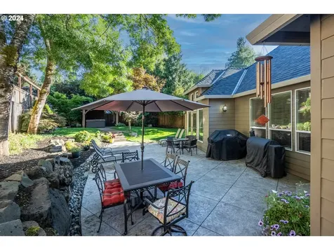 11026 Sw Madrone Court Tualatin OR 97062