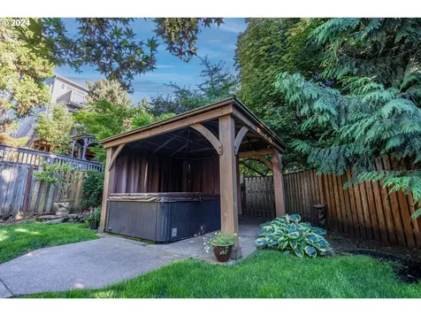 11026 Sw Madrone Court Tualatin OR 97062