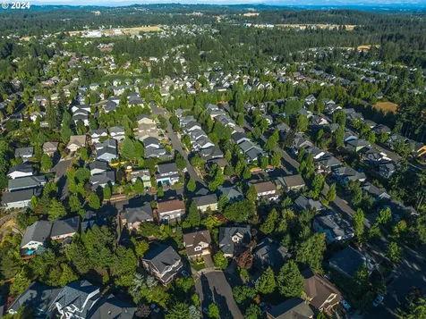 11026 Sw Madrone Court Tualatin OR 97062