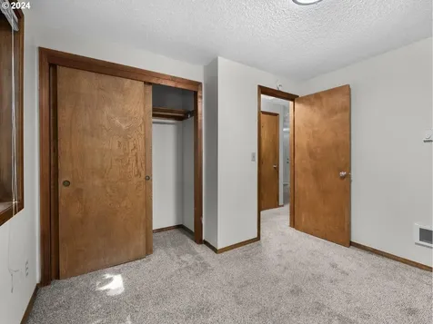 38250 SE Marcy Street Sandy OR 97055
