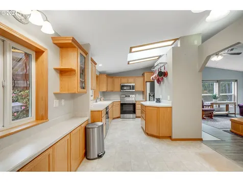 24725 S Beavercreek Road Beavercreek OR 97004