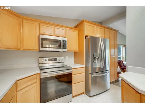 24725 S Beavercreek Road Beavercreek OR 97004