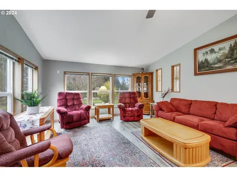 24725 S Beavercreek Road Beavercreek OR 97004