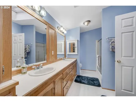 24725 S Beavercreek Road Beavercreek OR 97004