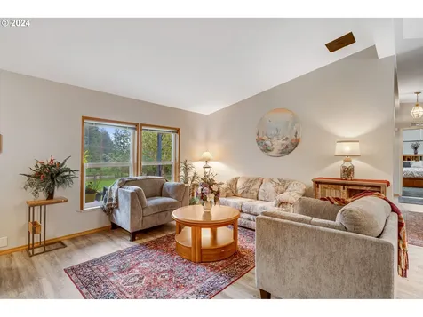 24725 S Beavercreek Road Beavercreek OR 97004