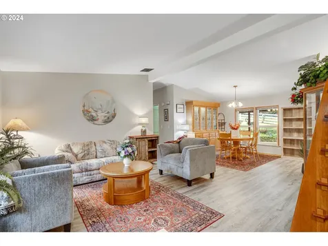 24725 S Beavercreek Road Beavercreek OR 97004