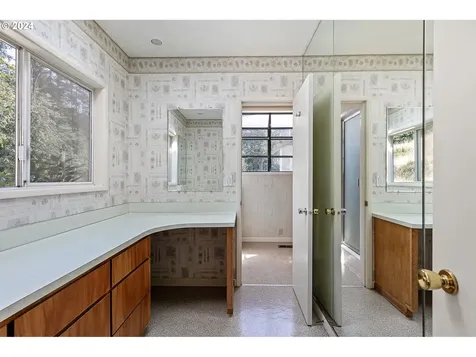 36569 Cedar Hills Drive Pleasant Hill OR 97455