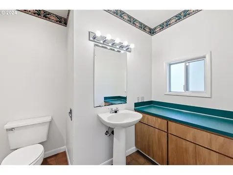 36569 Cedar Hills Drive Pleasant Hill OR 97455