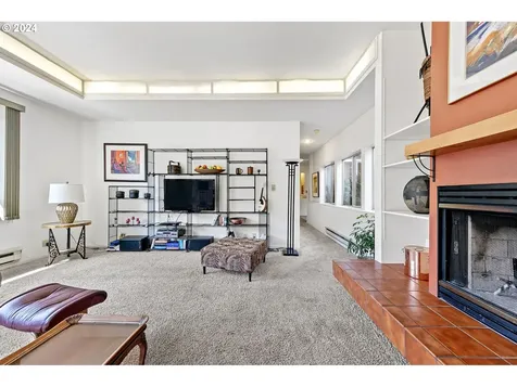 36569 Cedar Hills Drive Pleasant Hill OR 97455