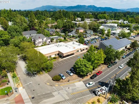 225 E 4th Avenue Eugene OR 97401