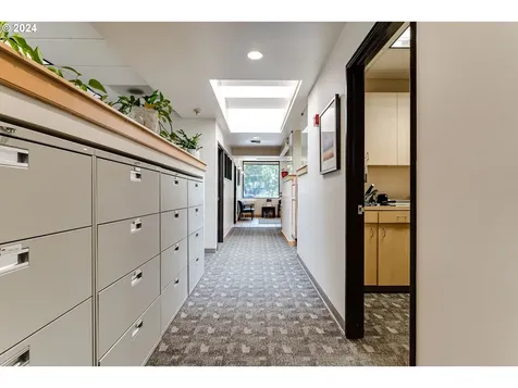 225 E 4th Avenue Eugene OR 97401