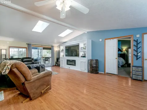 24487 Se Eagle Creek Road Eagle Creek OR 97022