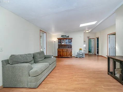 24487 Se Eagle Creek Road Eagle Creek OR 97022