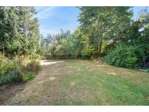 77621 S 6th Street Cottage Grove OR 97424