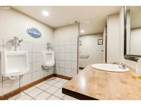 9275 NW Gales Creek Road Gales Creek OR 97117