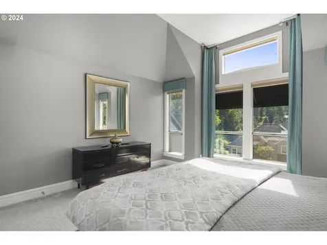 11508 SW 27th Avenue Portland OR 97219