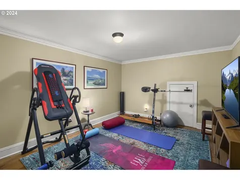 11508 SW 27th Avenue Portland OR 97219