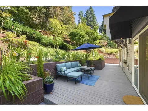 11508 SW 27th Avenue Portland OR 97219