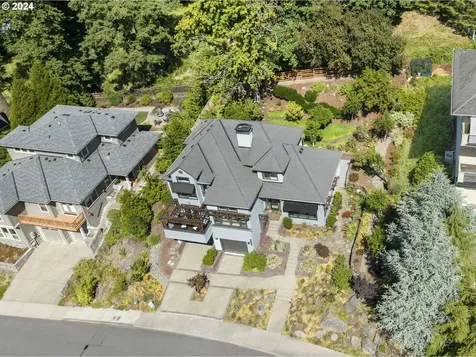 11508 SW 27th Avenue Portland OR 97219