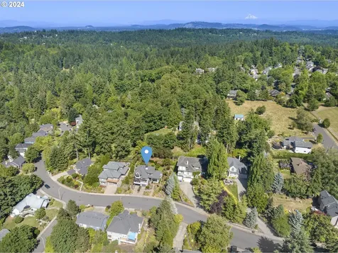 11508 SW 27th Avenue Portland OR 97219