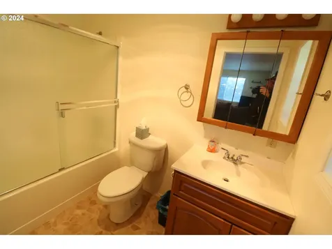 91181 Tarheel Lane Coos Bay OR 97420