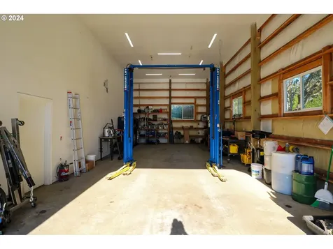 91181 Tarheel Lane Coos Bay OR 97420