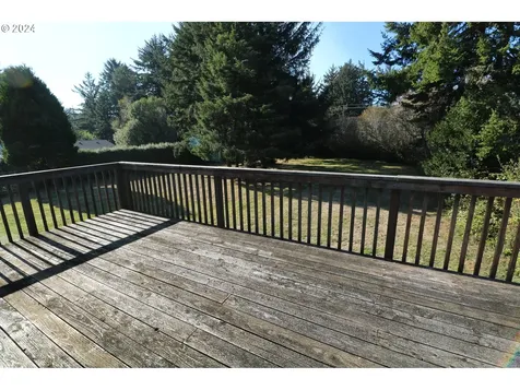 91181 Tarheel Lane Coos Bay OR 97420