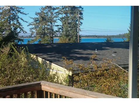 91181 Tarheel Lane Coos Bay OR 97420