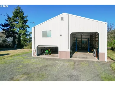 91181 Tarheel Lane Coos Bay OR 97420