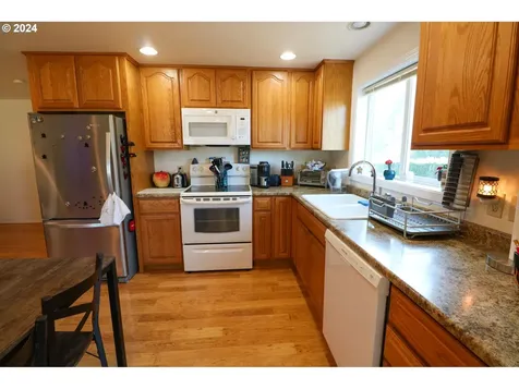 91181 Tarheel Lane Coos Bay OR 97420