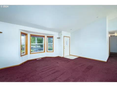 48420 Sw Hebo Road Grand Ronde OR 97347