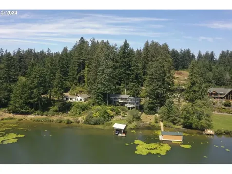 83569 Clear Lake Road Florence OR 97439