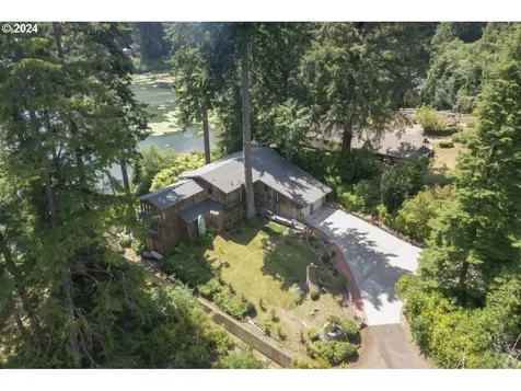 83569 Clear Lake Road Florence OR 97439