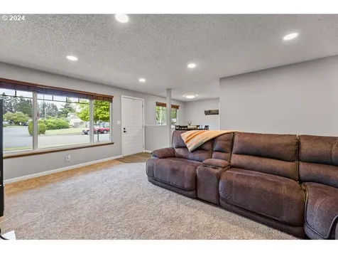 2200 Ne 90th Avenue Vancouver WA 98664