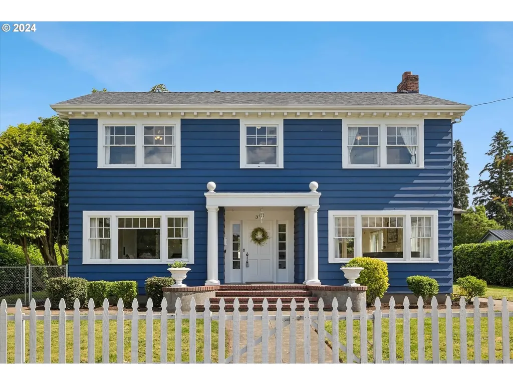 375 E Dartmouth Street Gladstone OR 97027