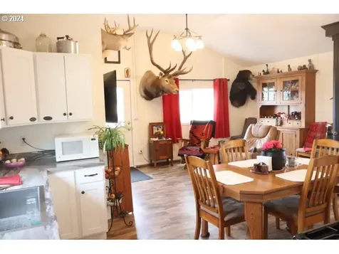 23615 Bliss Road Sprague River OR 97639
